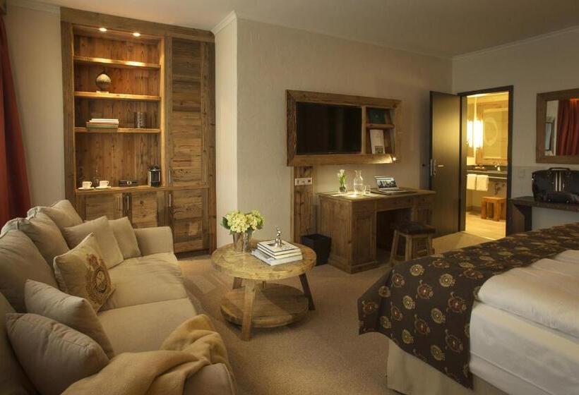 فندق Spa & Golfresort Weimarer Land