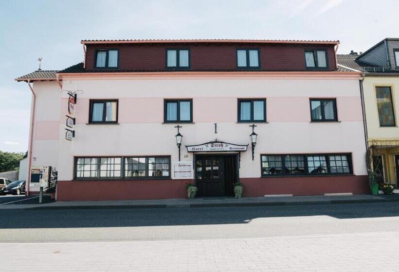 ペンション Gasthaus Stroh