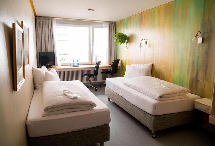 Abalon Hotel Ideal