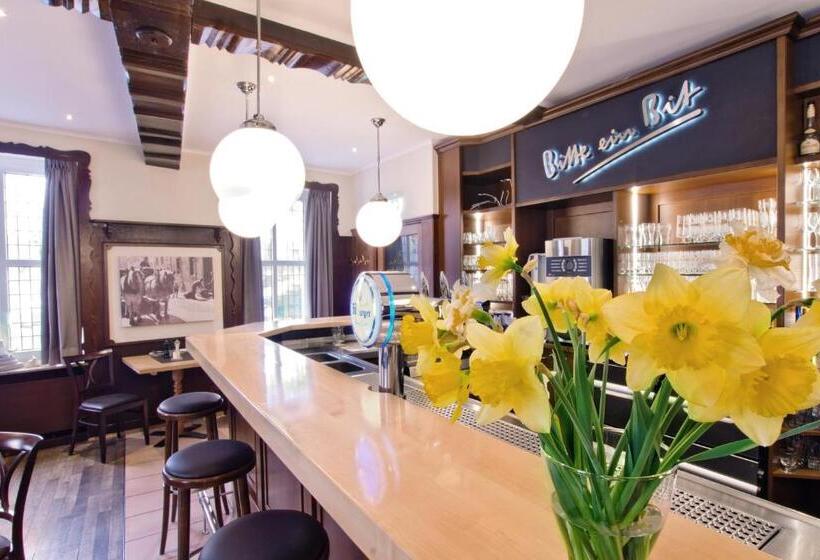 ホテル Eifelbräu