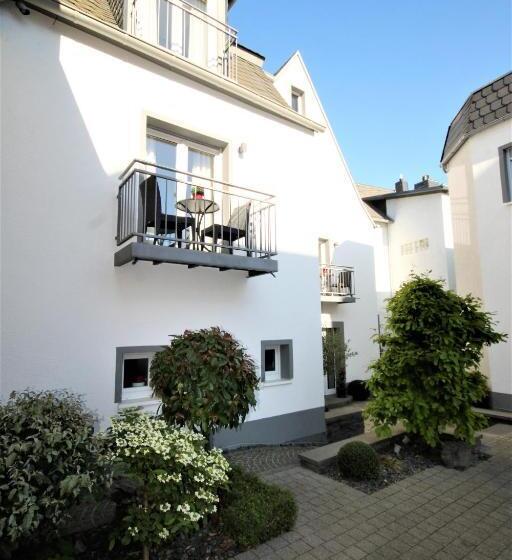 ホテル Feriendomizil Am Lindenplatz