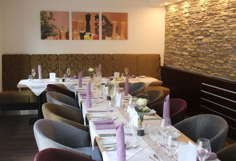 Garni Hotel Goldenes Lamm