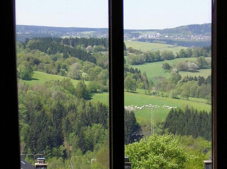 هتل Goldene Sonne