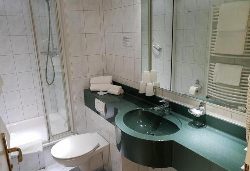 ホテル Grüner Baum