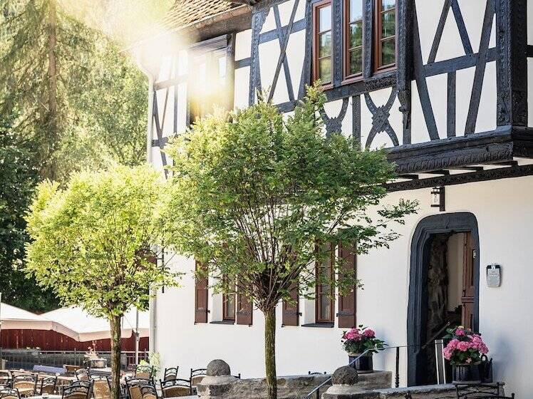 ホテル Landgasthof Zur Burg Grenzau