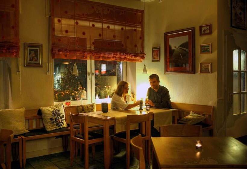 בית מלון כפרי Leander