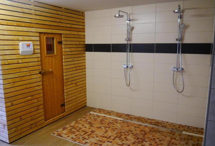 ホテル Linde Pfalz