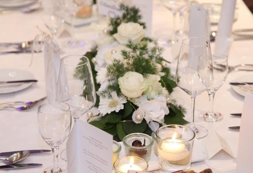 Malteser Komturei Hotel / Restaurant