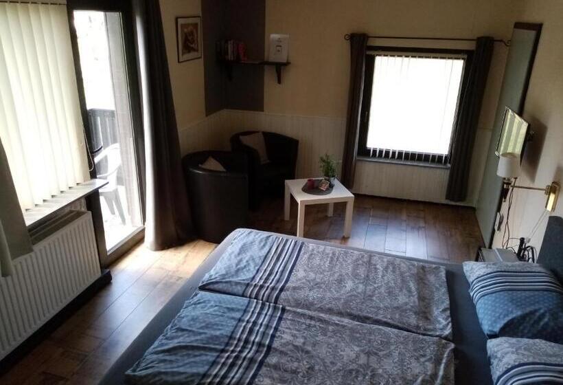 ホテル Pension Hubertus