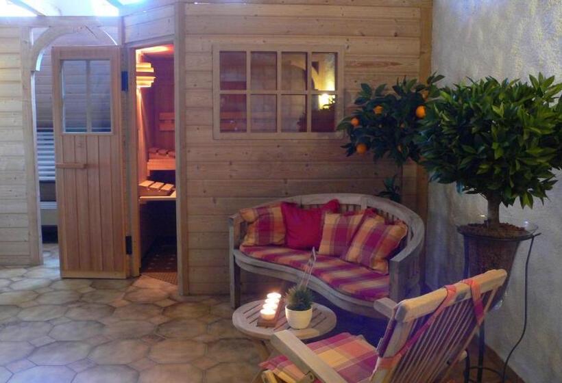 Отель Restaurant Arneggers Adler