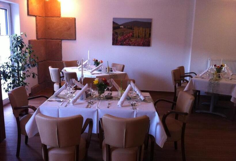 호텔 Restaurant Pfälzer Hof