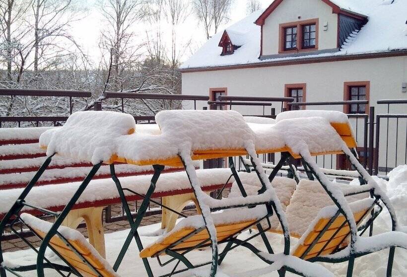 酒店 Stiftsberg   Bildungs  Und Freizeitzentrum