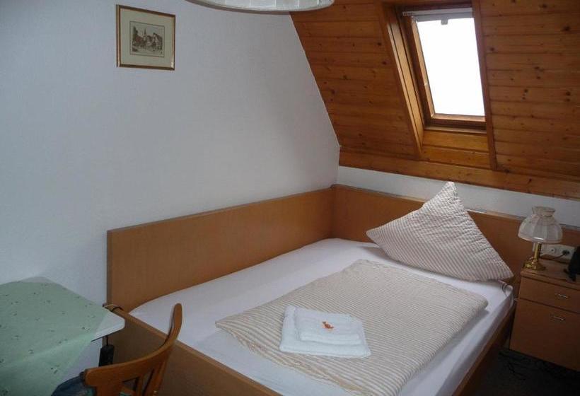 호텔 Wengerterstube & Gästezimmer Kern
