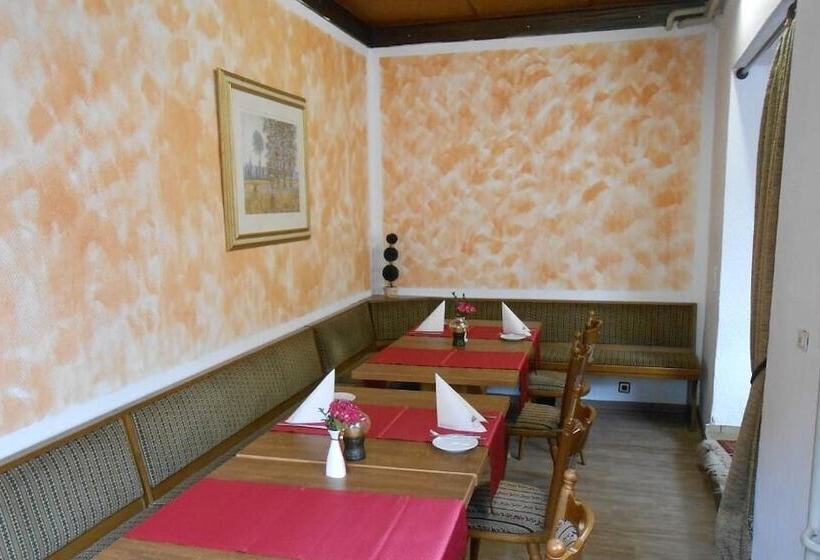 ホテル Zum Josefshof