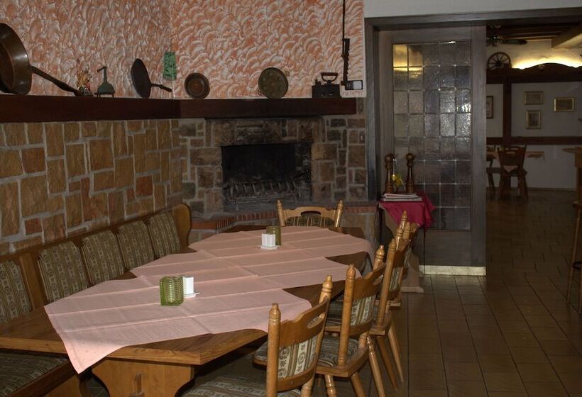 ホテル Zum Josefshof