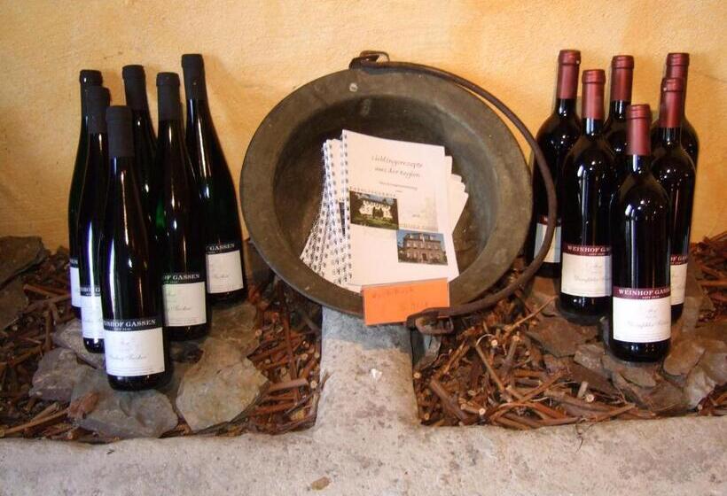 בית מלון כפרי Weinhof Gassen