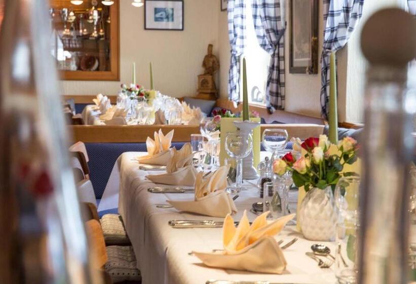 펜션 Landgasthof & Brauerei Löwen Sasbach