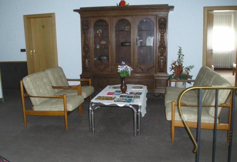 بنسيون Weißes Rössel