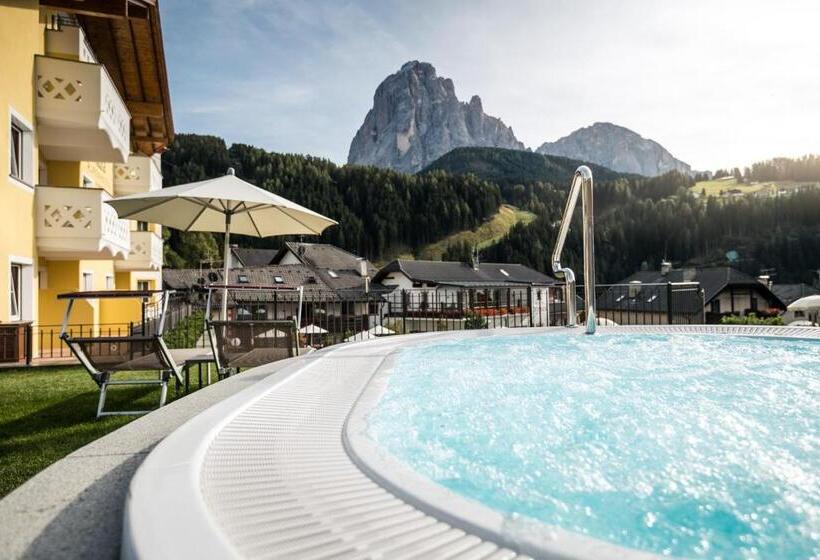 Alpenhotel Plaza