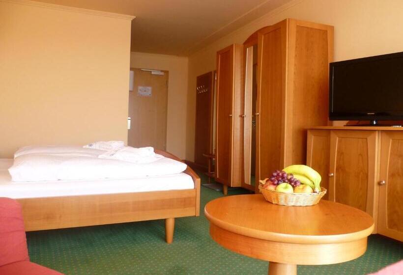 Gesundheitshotel Weißenstadt Am See