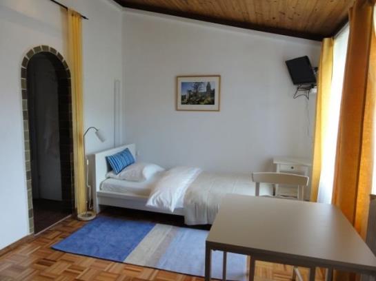 تختخواب و صبحانه Haus Feuchtl Pension