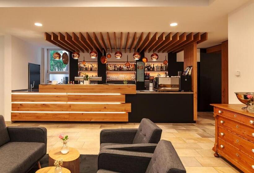 בית מלון כפרי Kübler