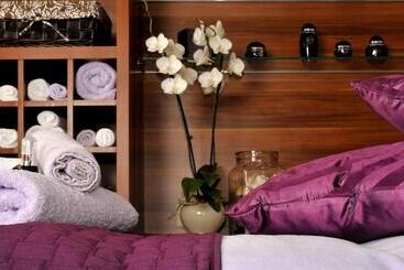 هتل Kormoran Medispa