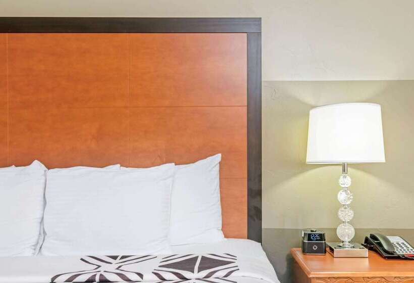 Hotel La Quinta Inn & Suites By Wyndham Oklahoma City  Moore