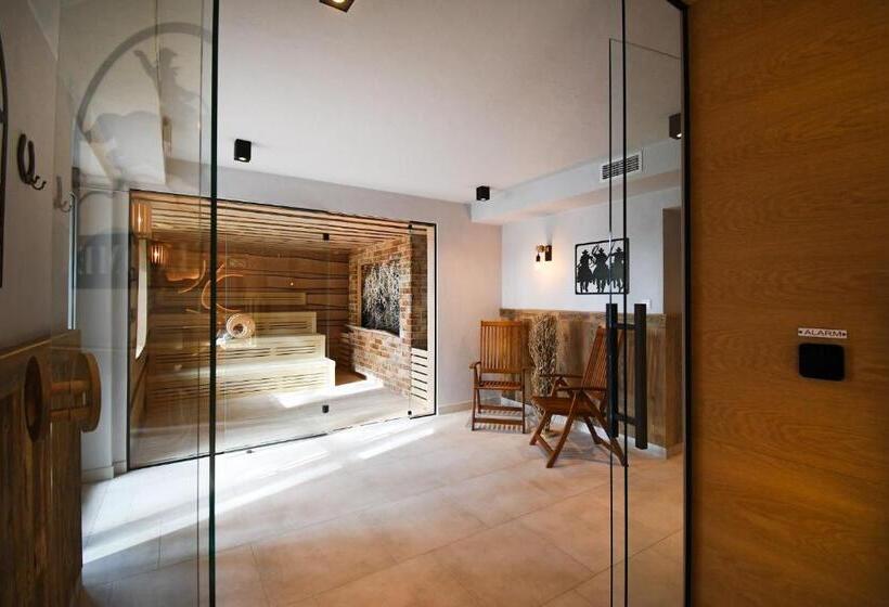 هتل Mazuria Country & Spa