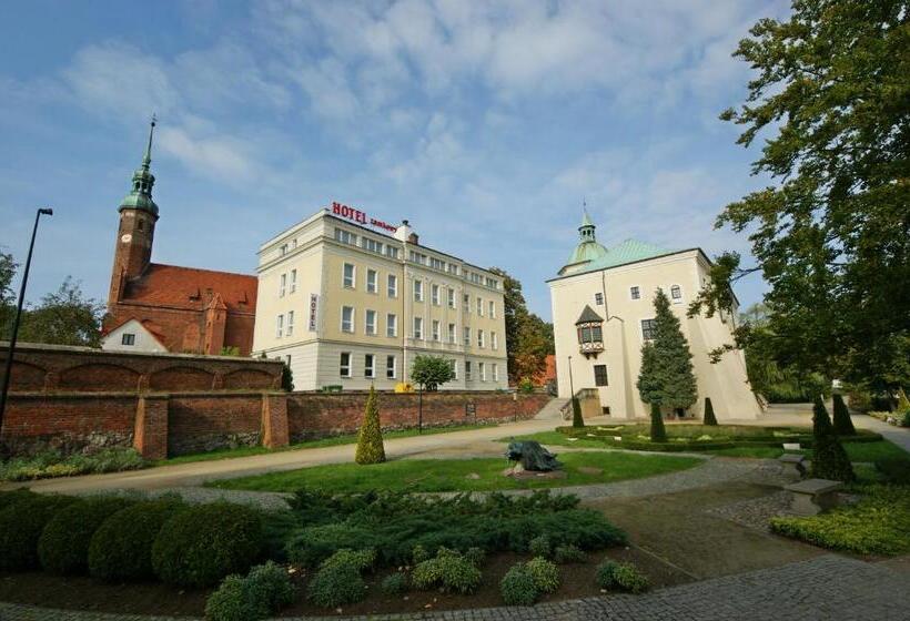 בית מלון כפרי Zamkowy