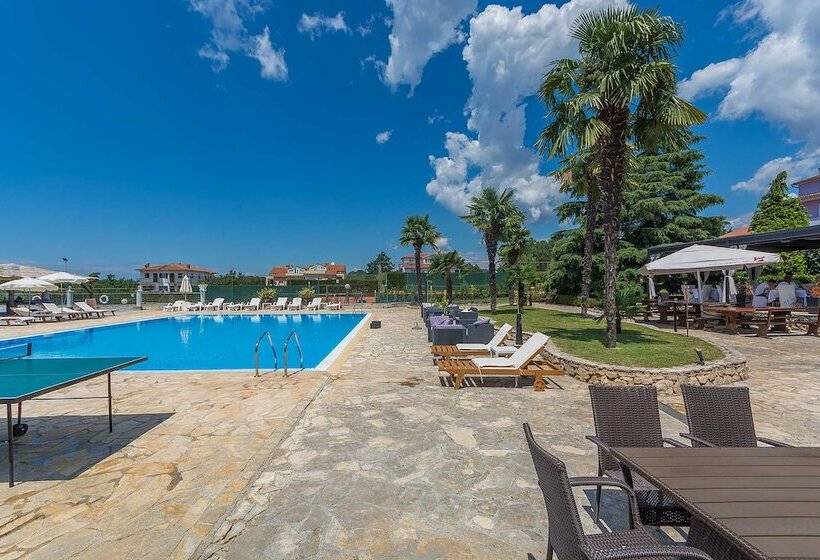 Villa Gloria