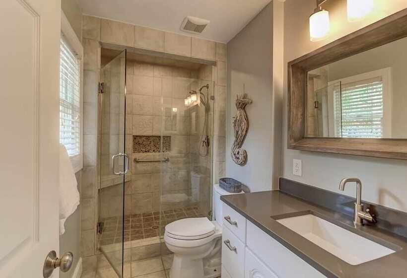 35 Twin Oaks
