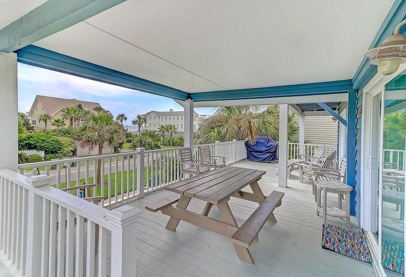 903 Ocean Boulevard