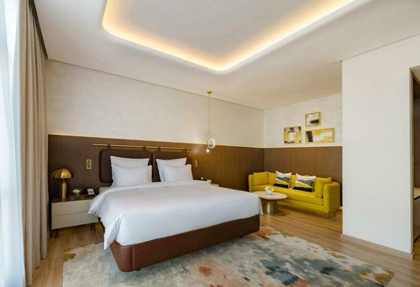 Fotos del hotel Mövenpick Jumeirah Village Triangle:  35