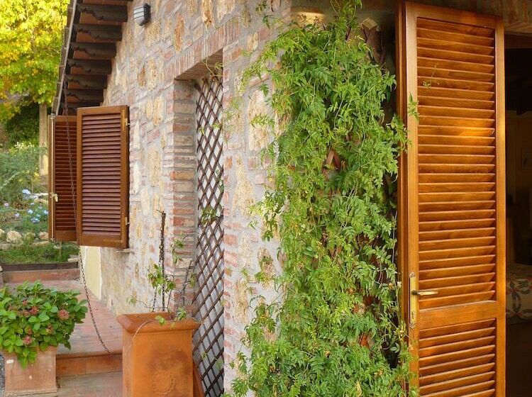 בית מלון כפרי Cottage In The South Of Tuscany