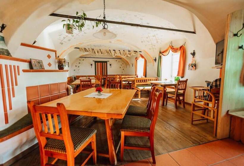 膳宿费 Winzerhof Strablegg