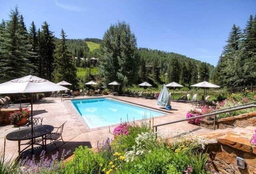 Luxury Ski In, Ski Out 2 Bedroom Mountain Residence In The Heart Of Lionshead Village With Heated Sl