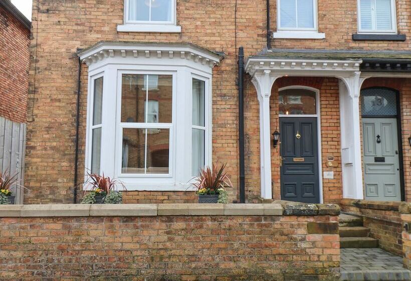 11 Highfield