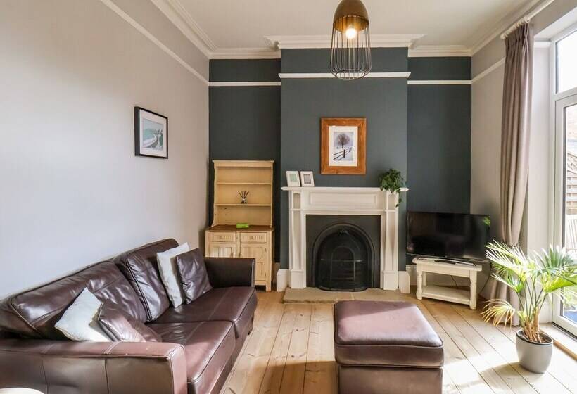 11 Highfield