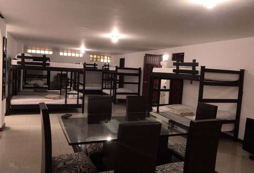 هاستل Casa Madero