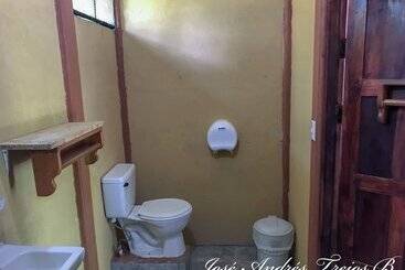 تختخواب و صبحانه Cabinas Manawada