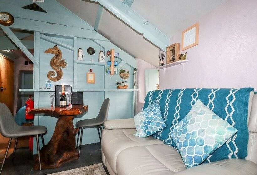 Fishermans Cottage