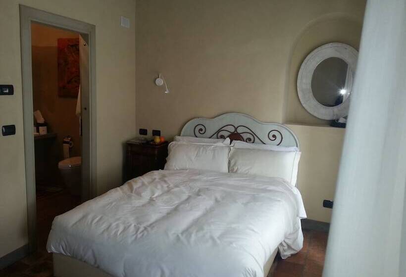 酒店 Antico Borgo Monchiero – Art Living