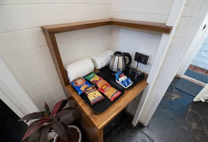 هتل Baga Hideout Premiere