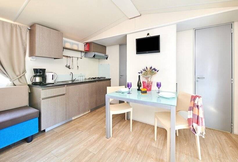 هتل Camping Adria Mobile Homes Lanterna