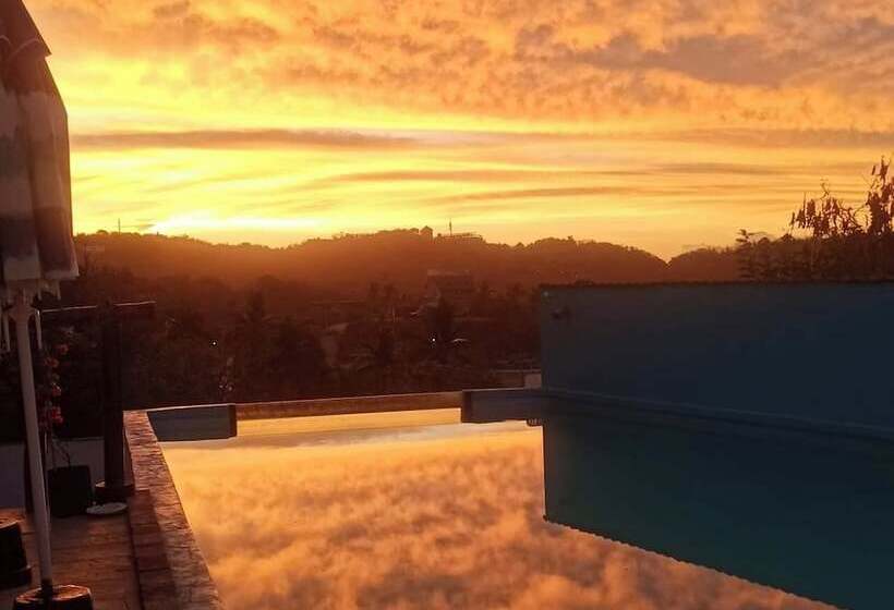 فندق Namaste Zipolite Suites