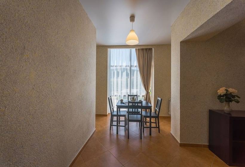 Mini Hotel Platan