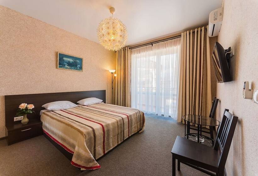 Mini Hotel Platan