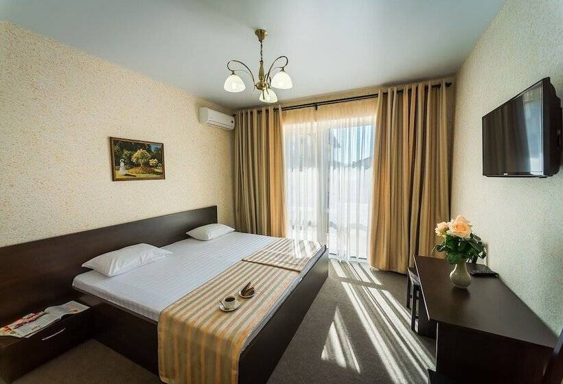 Mini Hotel Platan