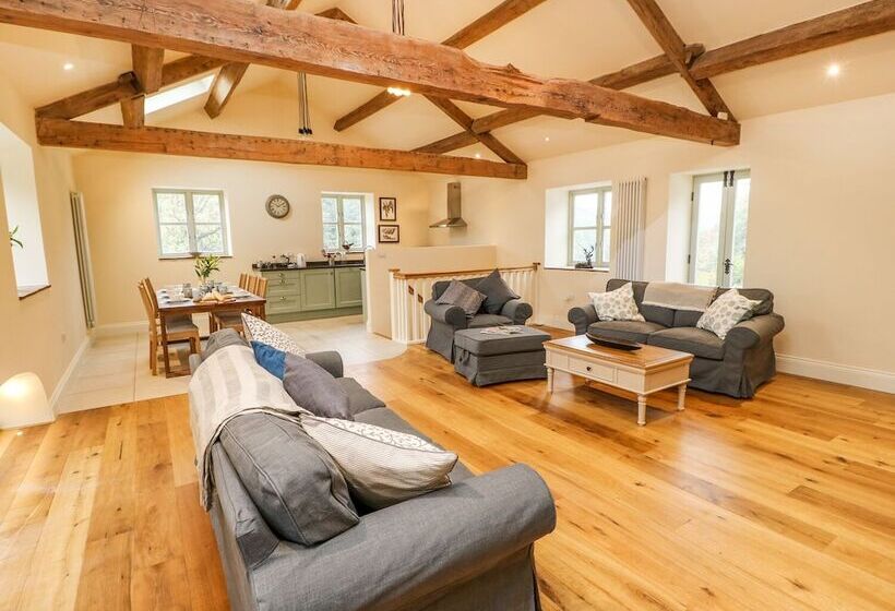 Morgan's Barn